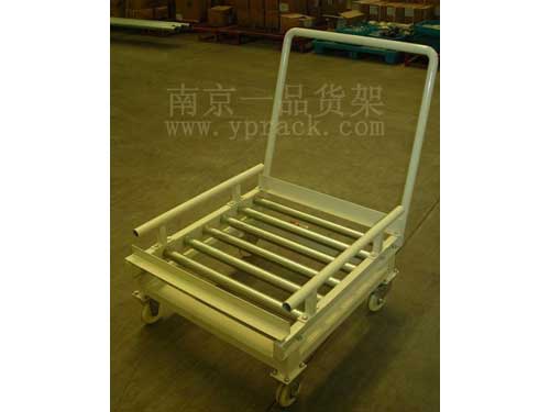 輥筒生產(chǎn)線對(duì)接周轉(zhuǎn)車